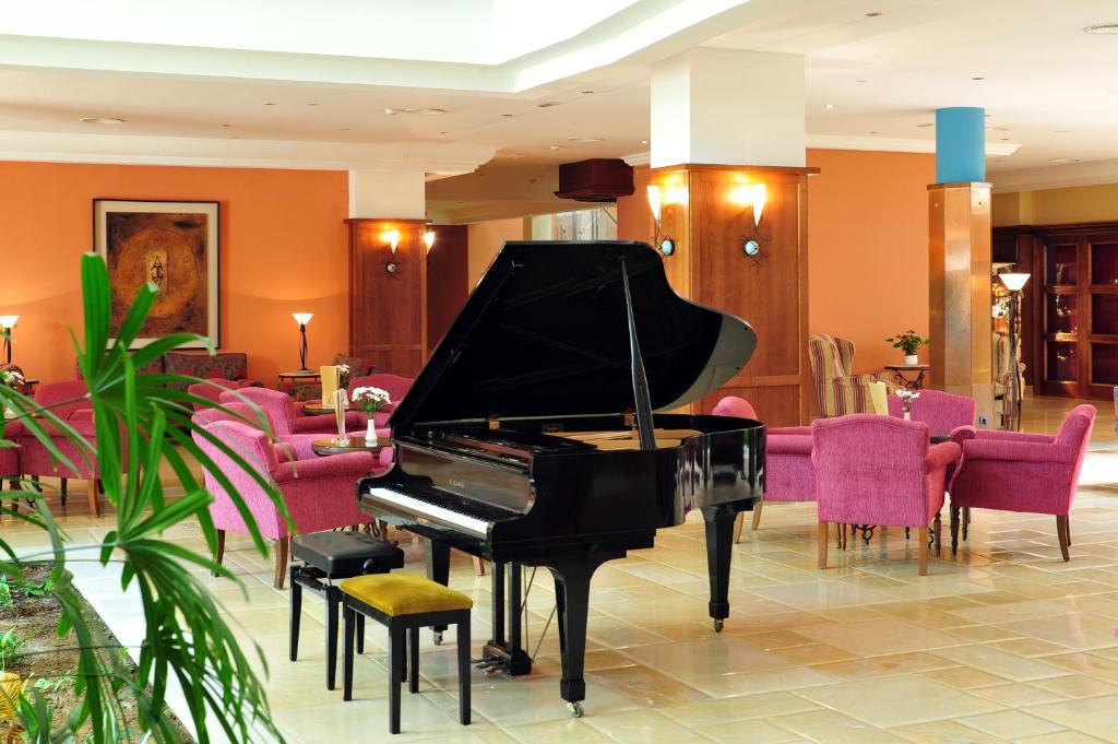 Hipotels Barrosa Palace & Spa Chiclana de la Frontera Εξωτερικό φωτογραφία Lobby