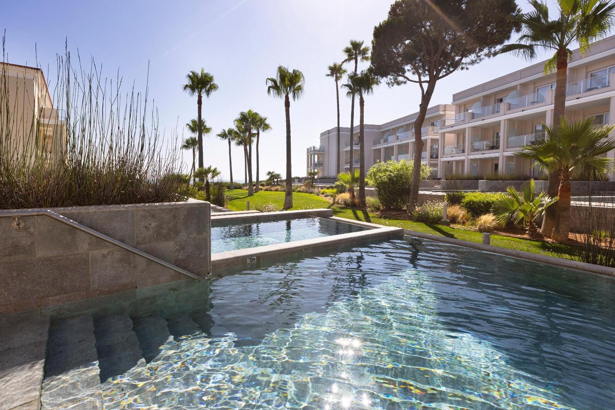Hipotels Barrosa Palace & Spa Chiclana de la Frontera Εξωτερικό φωτογραφία The hotel's swimming pool